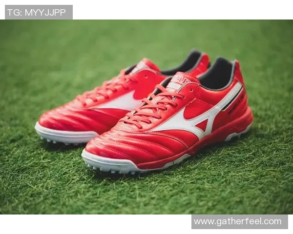 球星同款儿童足球鞋推荐 让孩子体验职业球员的运动激情