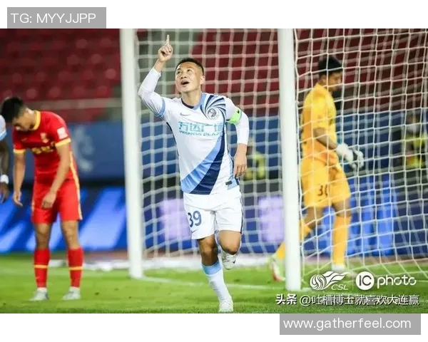 足球传奇兰：从青训小将到世界足坛巨星的蜕变与辉煌